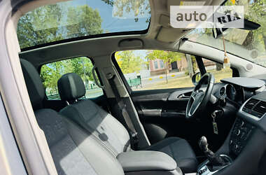 Микровэн Opel Meriva 2011 в 