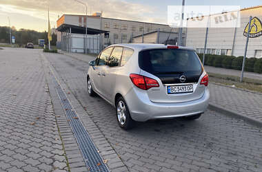 Микровэн Opel Meriva 2011 в Львове