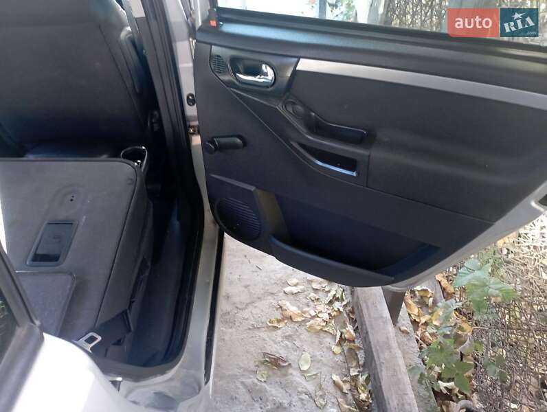 Микровэн Opel Meriva 2005 в Виннице