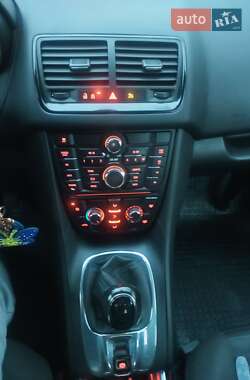 Мікровен Opel Meriva 2010 в 