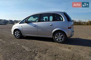 Мікровен Opel Meriva 2010 в Рівному