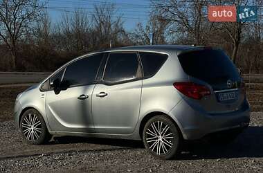 Микровэн Opel Meriva 2013 в Бердичеве