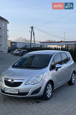 Мікровен Opel Meriva 2011 в Снятині