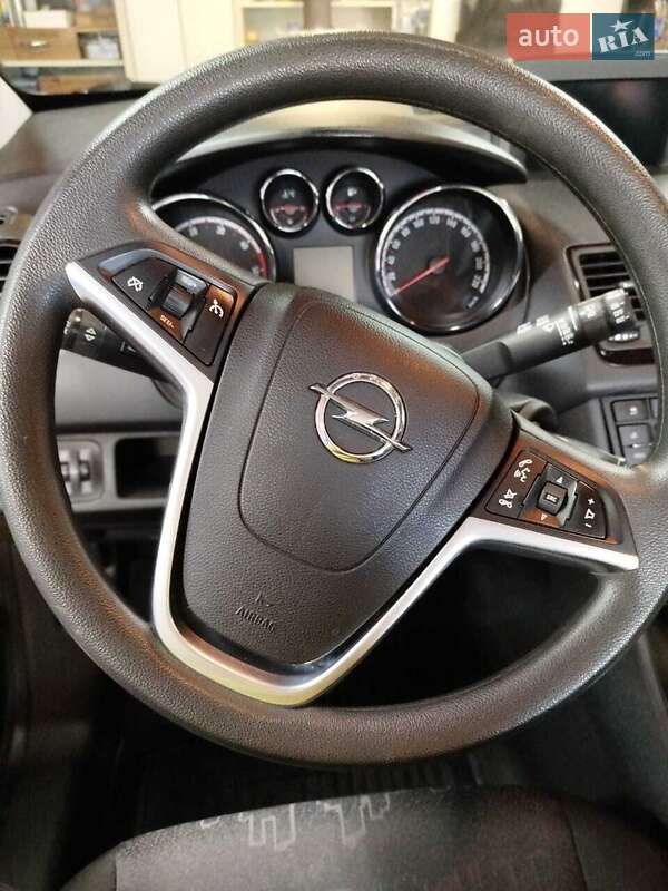 Мікровен Opel Meriva 2015 в Монастирищеві