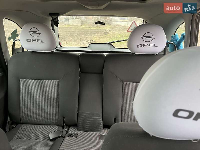 Микровэн Opel Meriva 2004 в Кропивницком