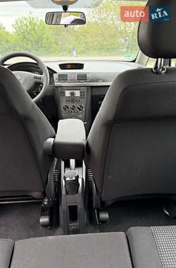 Мікровен Opel Meriva 2009 в 