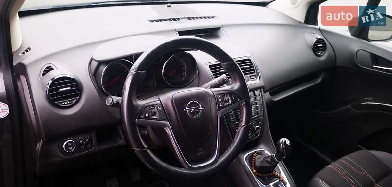 Микровэн Opel Meriva 2012 в Львове