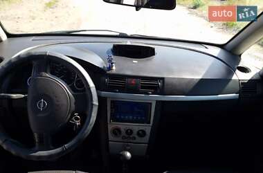 Микровэн Opel Meriva 2004 в 