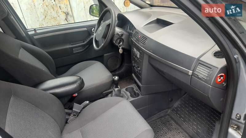 Мікровен Opel Meriva 2010 в Дніпрі