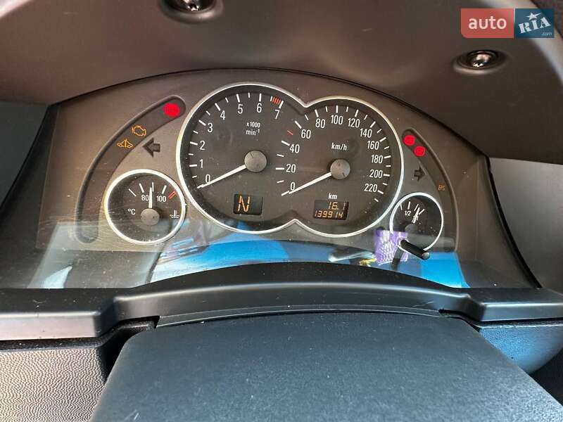 Микровэн Opel Meriva 2004 в Луцке