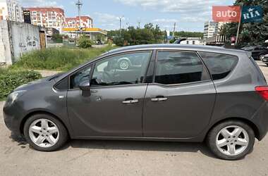 Микровэн Opel Meriva 2011 в 