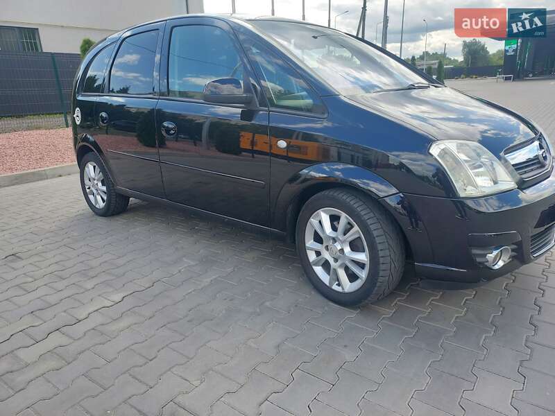 Микровэн Opel Meriva 2010 в Луцке