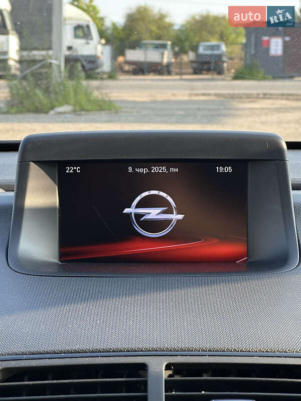 Микровэн Opel Meriva 2014 в Белогородке