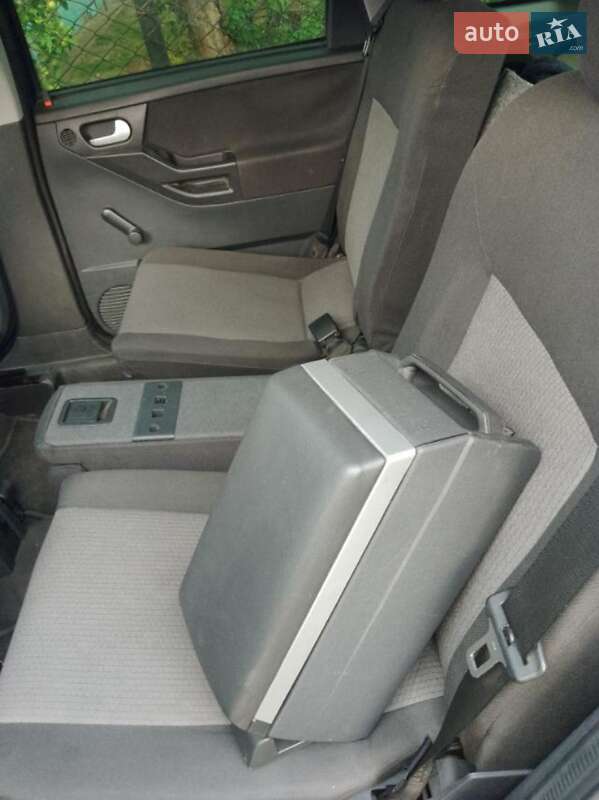 Микровэн Opel Meriva 2004 в Тернополе