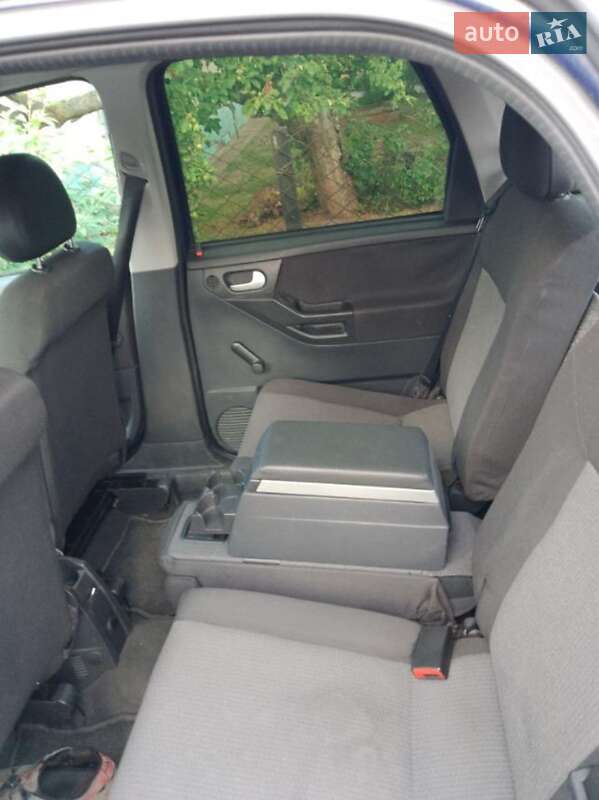 Микровэн Opel Meriva 2004 в Тернополе