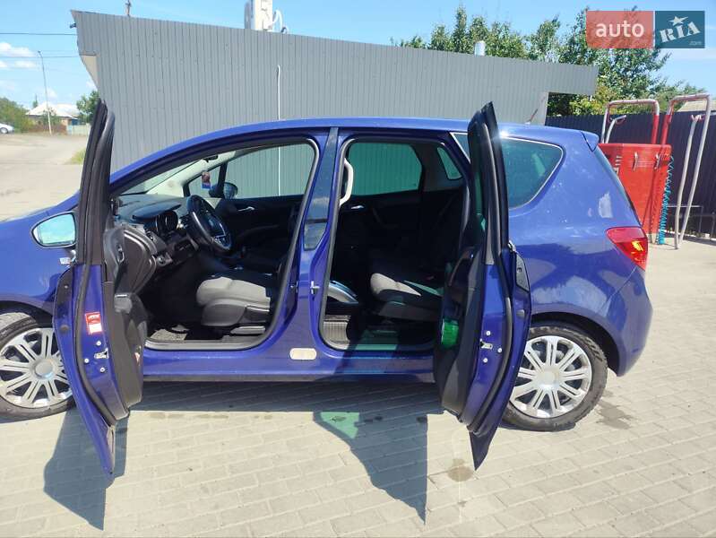 Микровэн Opel Meriva 2011 в Черкассах
