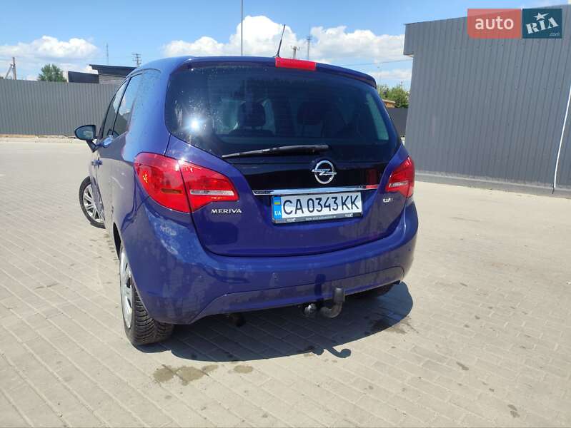 Микровэн Opel Meriva 2011 в Черкассах