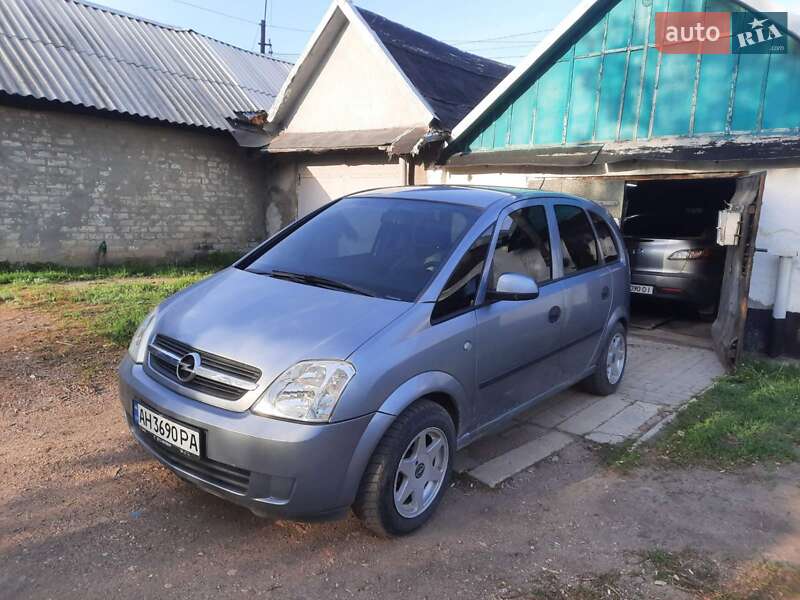 Микровэн Opel Meriva 2004 в 