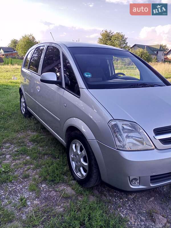 Микровэн Opel Meriva 2005 в Косове