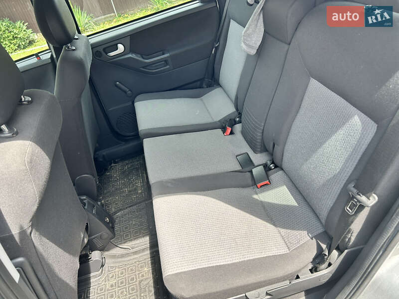 Микровэн Opel Meriva 2003 в Житомире