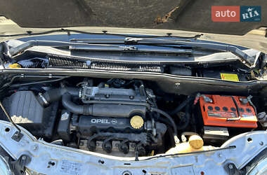 Мікровен Opel Meriva 2003 в  фото 18 Мікровен Opel Meriva 2003 в