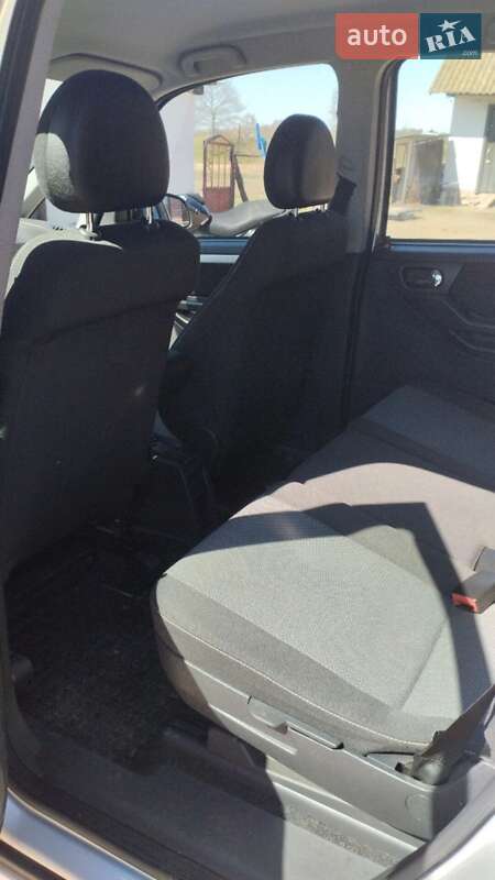 Мікровен Opel Meriva 2009 в Сарнах