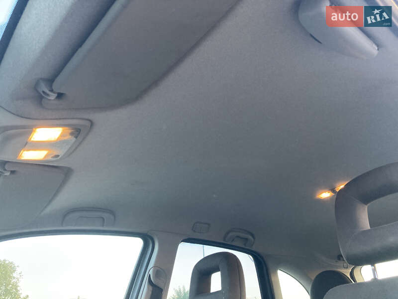 Микровэн Opel Meriva 2005 в Черновцах