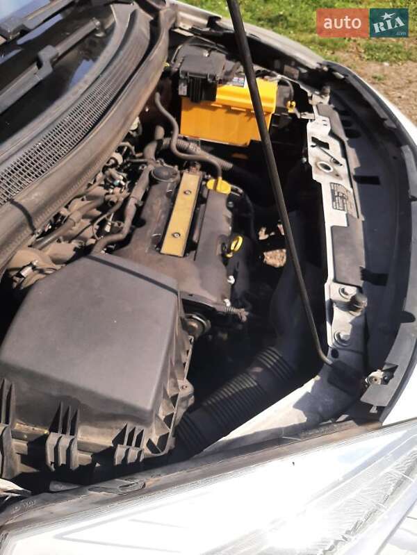 Мікровен Opel Meriva 2010 в Борисполі