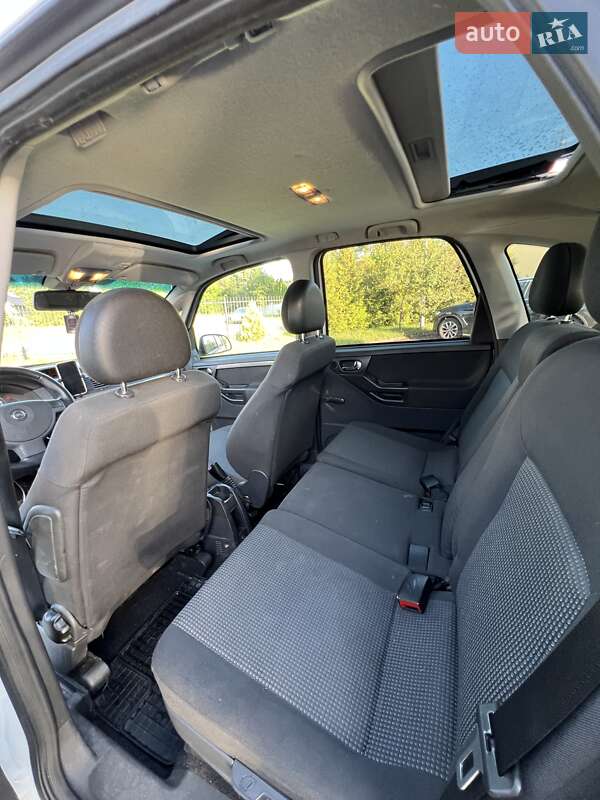 Микровэн Opel Meriva 2008 в Нетешине