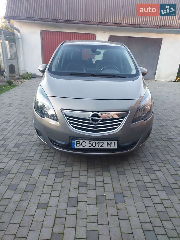Opel Meriva 2010
