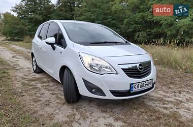 Микровэн Opel Meriva 2011 в Киеве