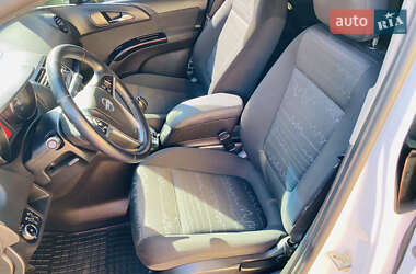 Микровэн Opel Meriva 2013 в 