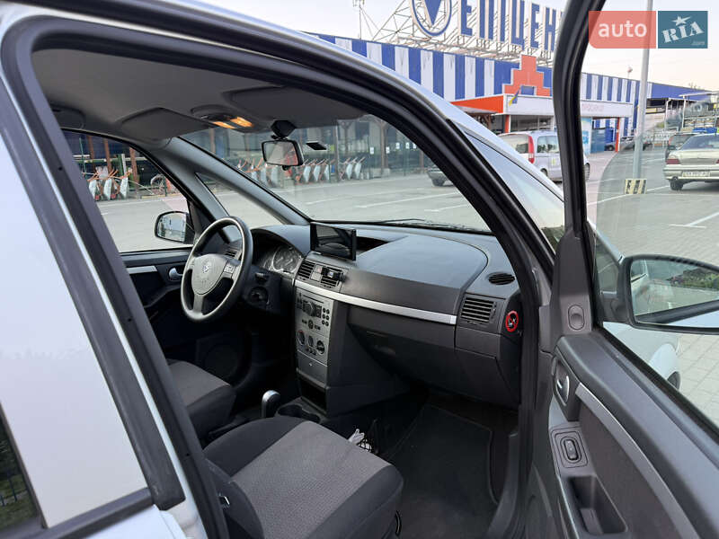 Микровэн Opel Meriva 2005 в Староконстантинове