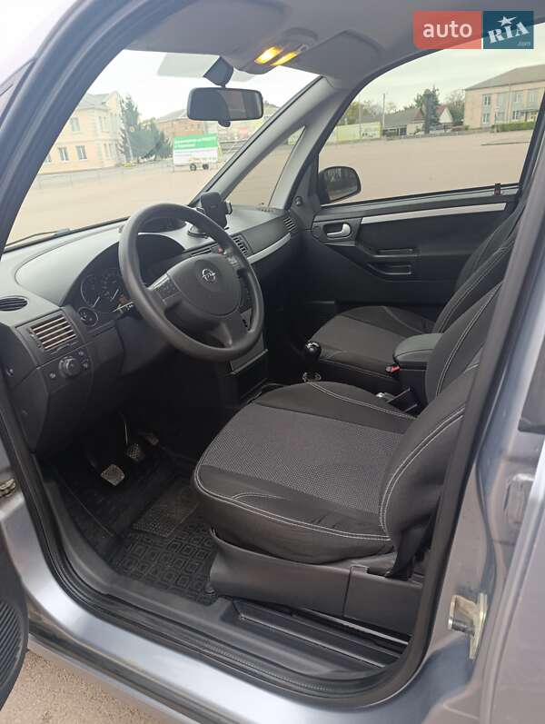 Микровэн Opel Meriva 2003 в Черняхове фото 13 Микровэн Opel Meriva 2003 в Черняхове