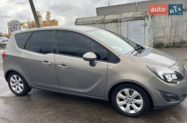 Микровэн Opel Meriva 2012 в 
