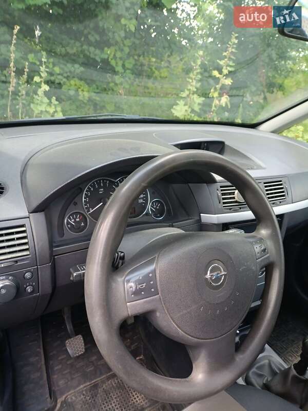 Микровэн Opel Meriva 2005 в Луцке фото 6 Микровэн Opel Meriva 2005 в Луцке
