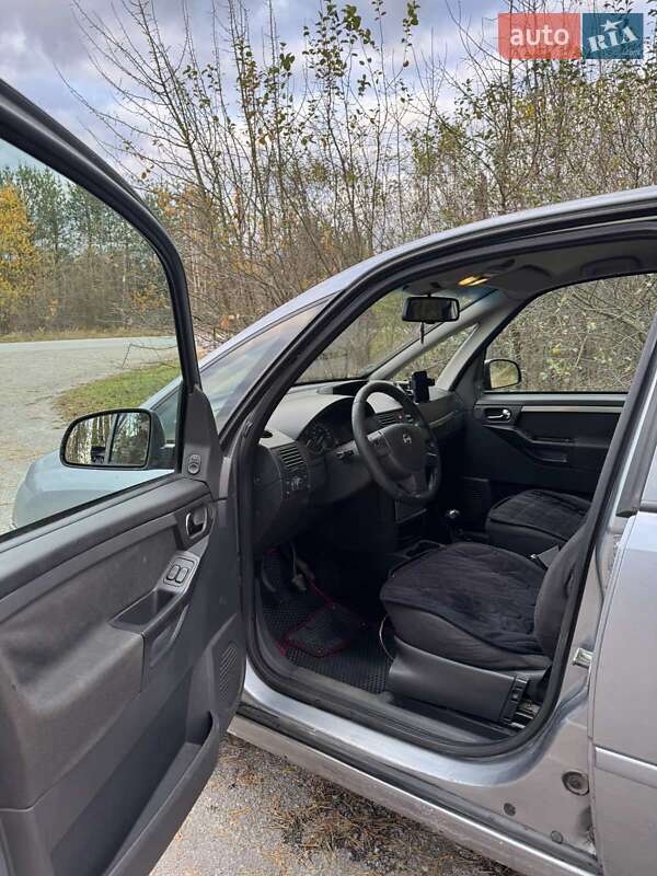 Микровэн Opel Meriva 2004 в Полонном