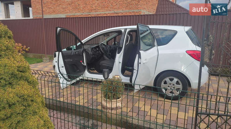 Микровэн Opel Meriva 2011 в Тячеве фото 4 Микровэн Opel Meriva 2011 в Тячеве