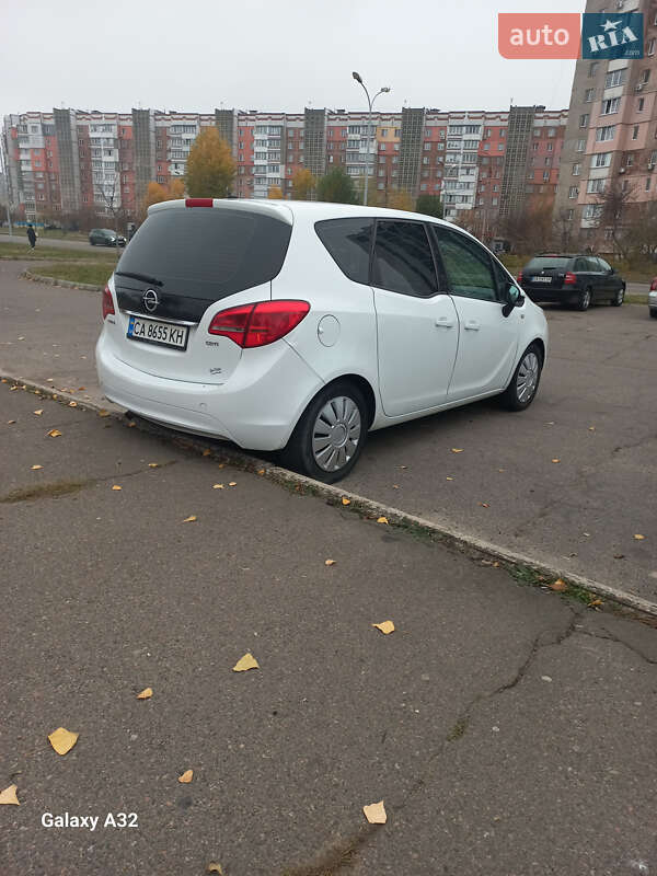 Микровэн Opel Meriva 2010 в Черкассах