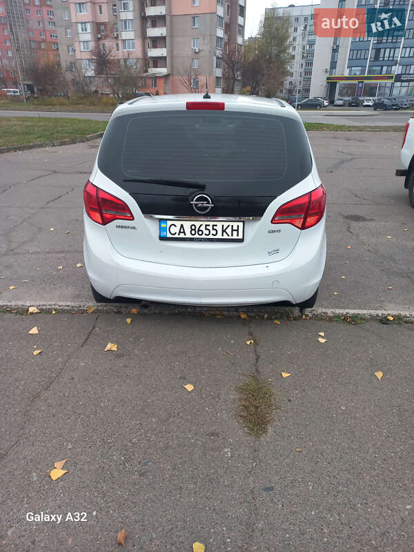 Микровэн Opel Meriva 2010 в Черкассах