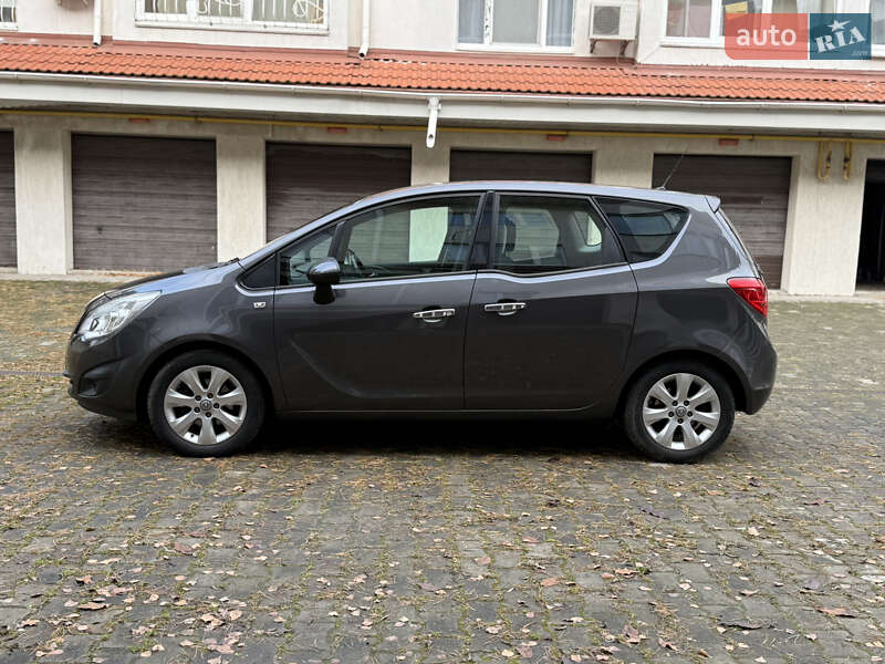Микровэн Opel Meriva 2010 в Киеве