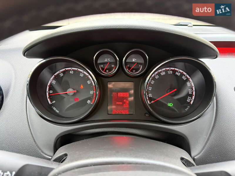 Микровэн Opel Meriva 2010 в Киеве