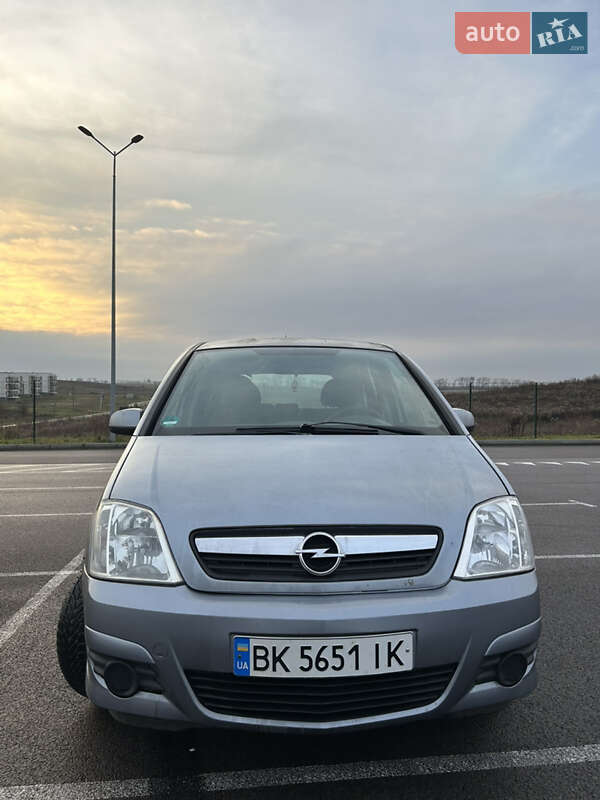 Микровэн Opel Meriva 2006 в Ровно