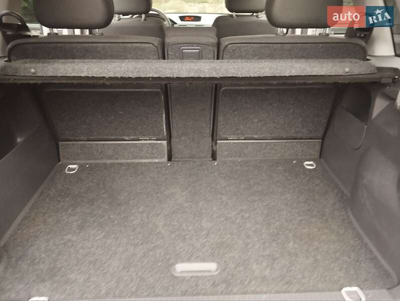 Микровэн Opel Meriva 2009 в Львове