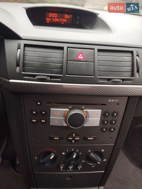 Микровэн Opel Meriva 2009 в Львове