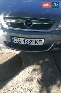 Микровэн Opel Meriva 2010 в Черкассах