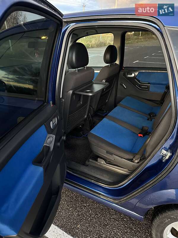 Мікровен Opel Meriva 2004 в Демідові