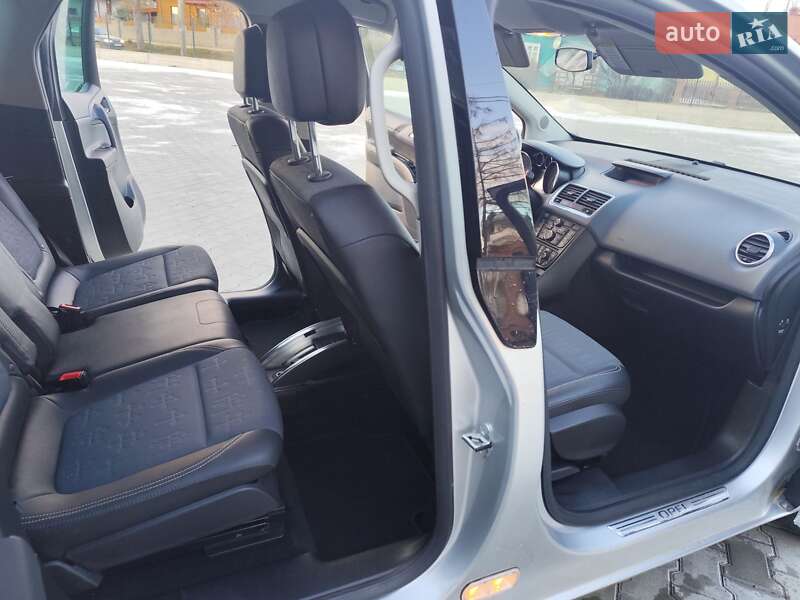 Мікровен Opel Meriva 2010 в Калуші