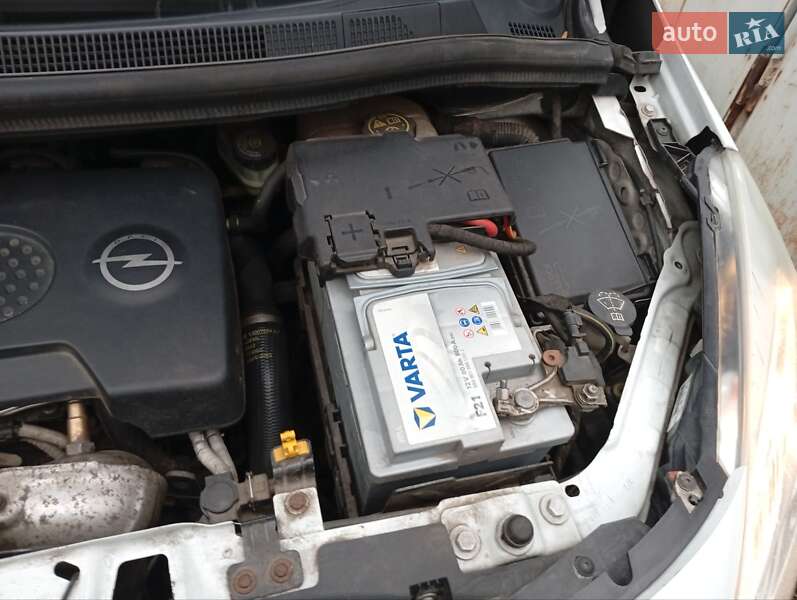 Микровэн Opel Meriva 2012 в Киеве фото 16 Микровэн Opel Meriva 2012 в Киеве