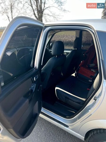 Микровэн Opel Meriva 2005 в Черкассах